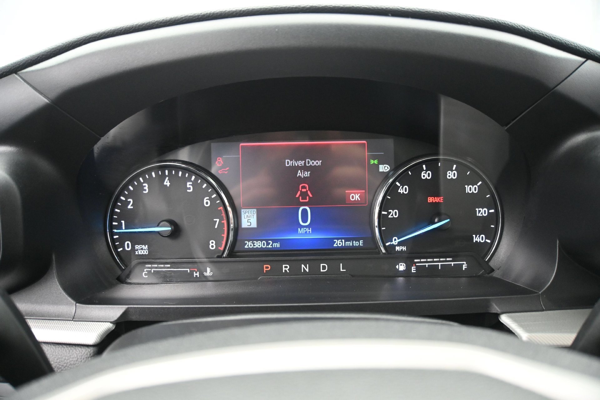 Used 2022 Ford Explorer XLT w/ Equipment Group 202A AWD/4WD image 26