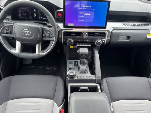 New 2026 Toyota Tacoma TRD Off-Road w/ TRD Off Road Upgrade Package AWD/4WD image 4
