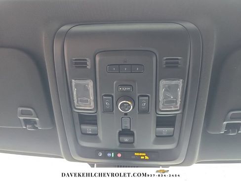 Used 2024 Chevrolet Suburban Premier AWD/4WD image 13
