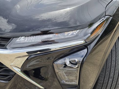 New 2026 Chevrolet Trax LS w/ Driver Confidence Package FWD image 10