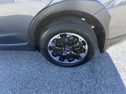 Used 2023 Subaru Crosstrek 2.0i image 13