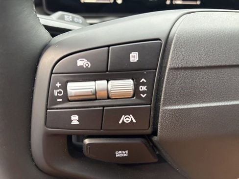 Used 2026 Kia Sportage EX w/ EX Panorama Roof Package image 21