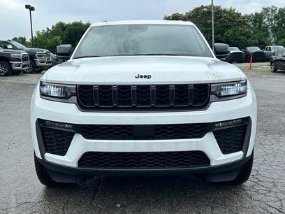 New 2026 Jeep Grand Cherokee Limited w/ Limited Altitude Package