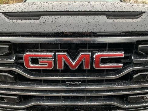 New 2026 GMC Sierra 1500 AT4 w/ AT4 Premium Package image 10