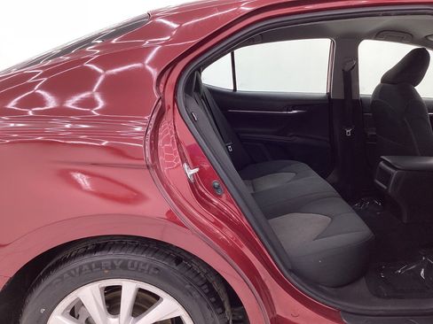 Used 2021 Toyota Camry LE image 21