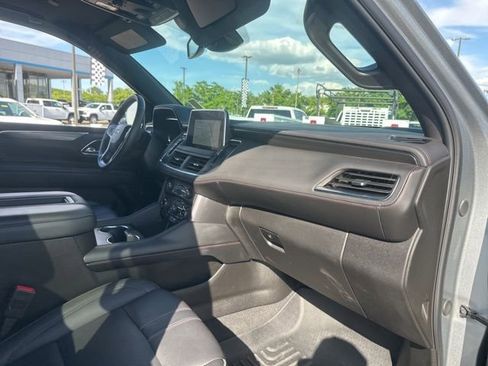 Used 2024 Chevrolet Tahoe RST w/ Luxury Package AWD/4WD image 36