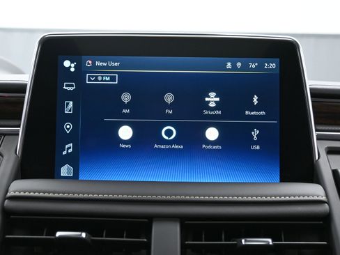 Used 2024 Chevrolet Tahoe Premier w/ Premium Package image 31