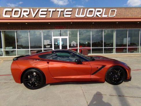 Used 2015 Chevrolet Corvette Stingray Coupe w/ 2LT Preferred Equipment Group image 4