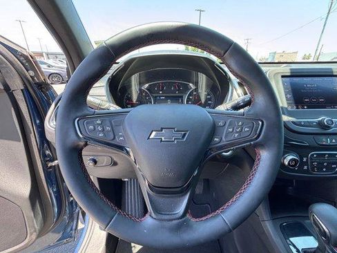 Used 2024 Chevrolet Equinox RS FWD image 21