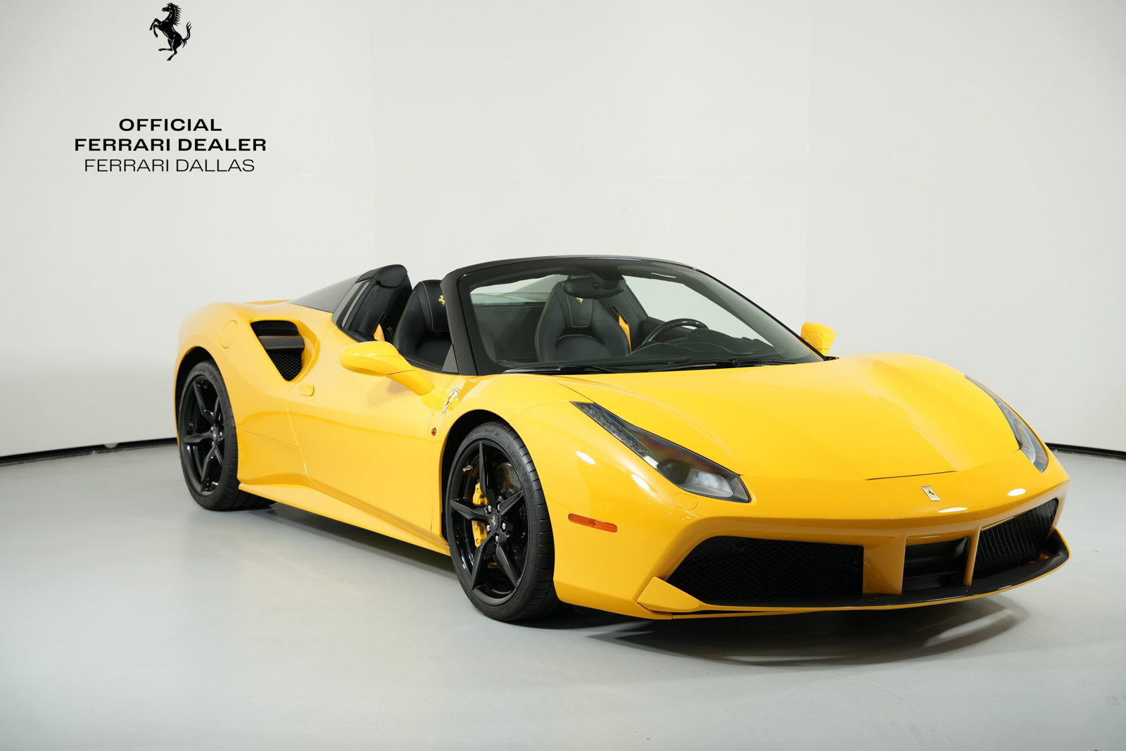 Certified 2018 Ferrari 488 Spider RWD image 1