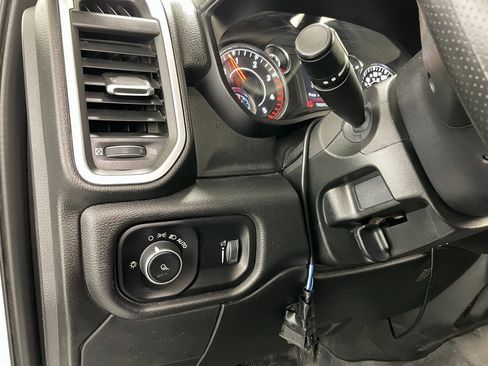 Used 2022 RAM 3500 Big Horn image 23