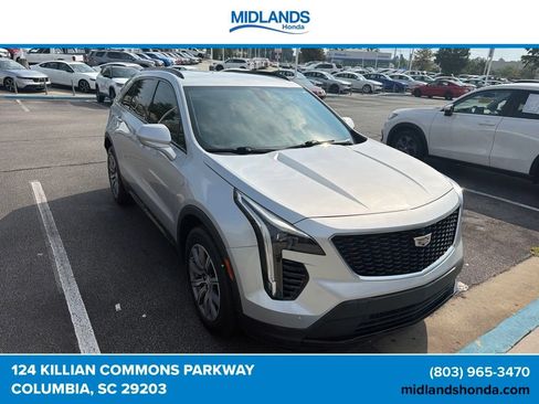 Used 2019 Cadillac XT4 Sport FWD image 2