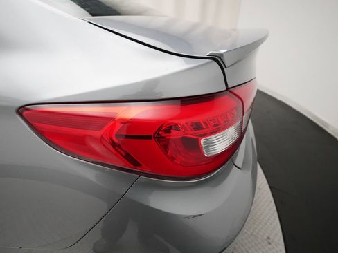 Used 2015 Hyundai Sonata Limited image 31