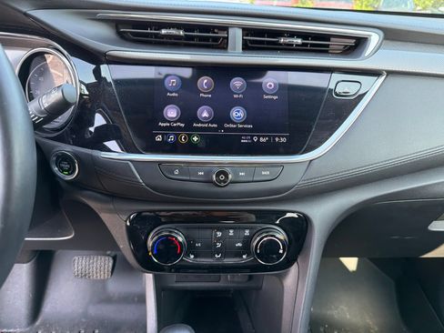 Used 2022 Buick Encore GX Preferred w/ Cold Weather Comfort Package AWD/4WD image 15