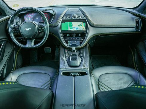 Used 2021 Aston Martin DBX AWD/4WD image 46