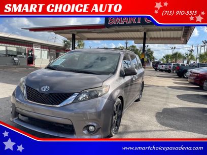 Used 2013 Toyota Sienna SE
