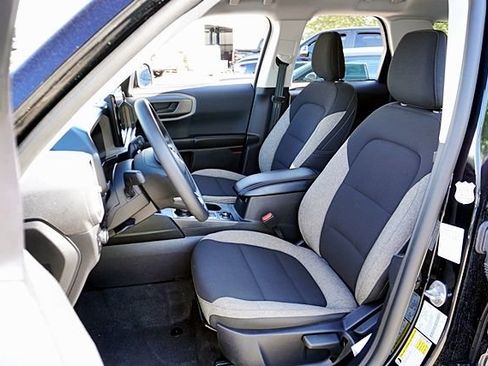 Used 2025 Ford Bronco Sport Big Bend image 16