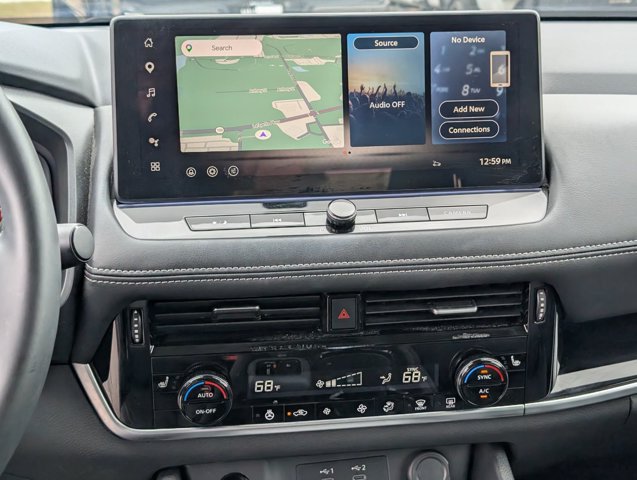 Used 2026 Nissan Rogue SL FWD image 18