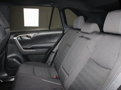 Used 2023 Toyota RAV4 SE w/ Convenience Package AWD/4WD image 21