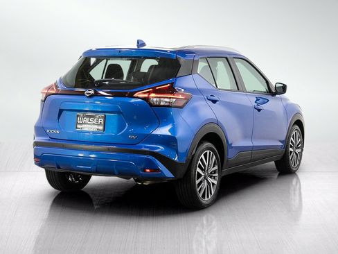Used 2023 Nissan Kicks SV FWD image 5