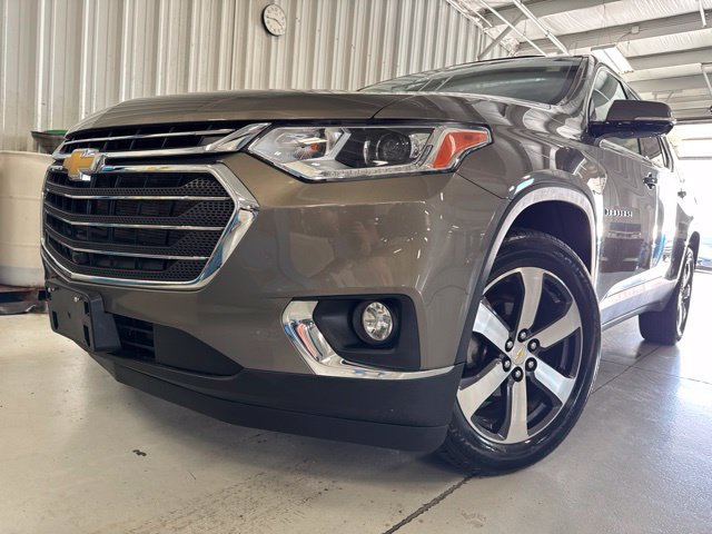Used 2020 Chevrolet Traverse LT w/ LT Premium Package FWD image 30