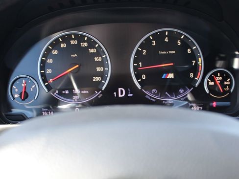 Used 2013 BMW M5 image 24