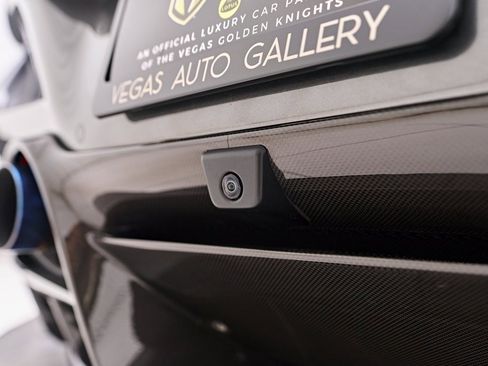 Used 2022 Ferrari F8 Tributo image 33