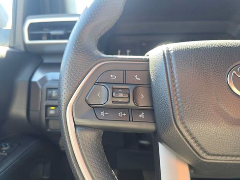 Certified 2026 Toyota 4Runner SR5 AWD/4WD image 17
