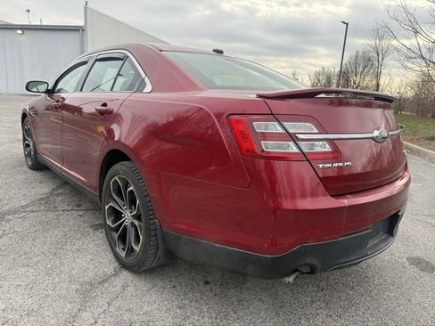 Used 2013 Ford Taurus SHO image 7