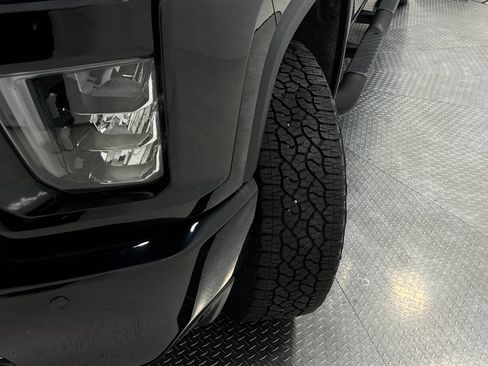 Used 2021 Chevrolet Silverado 2500 LTZ w/ LTZ Plus Package AWD/4WD image 42