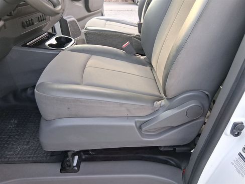 Used 2019 Nissan NV 1500 S image 20