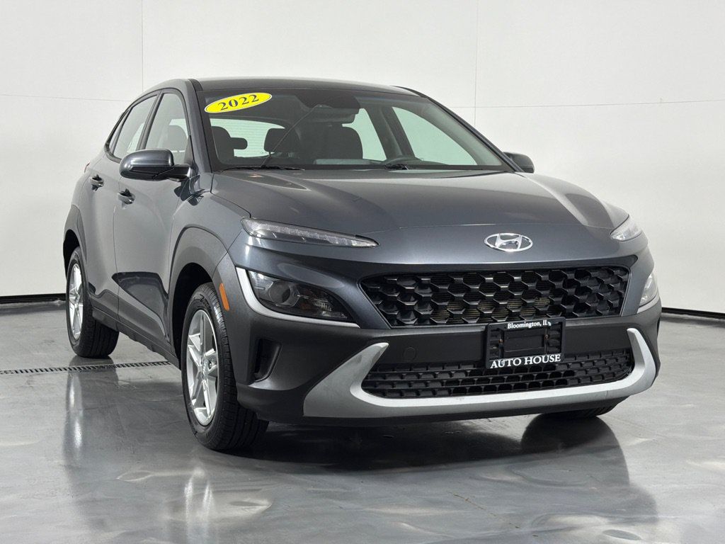 Used 2022 Hyundai Kona SE AWD/4WD image 3