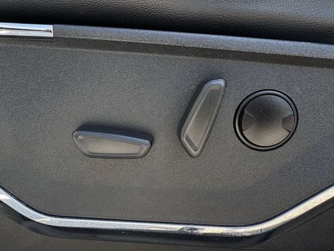 Certified 2023 Ford F150 Lariat AWD/4WD image 28