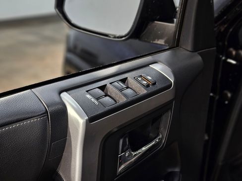Certified 2024 Toyota 4Runner SR5 image 22