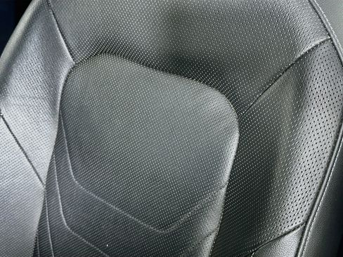 Used 2019 Volkswagen Jetta SEL Premium image 20