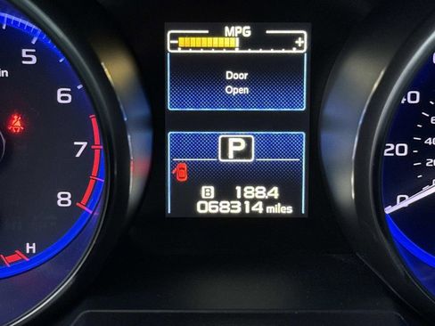 Used 2016 Subaru Outback 3.6R Limited image 40