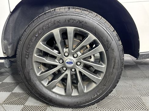 Used 2020 Ford Expedition Max Limited image 36