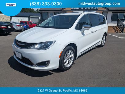 Used 2019 Chrysler Pacifica Limited