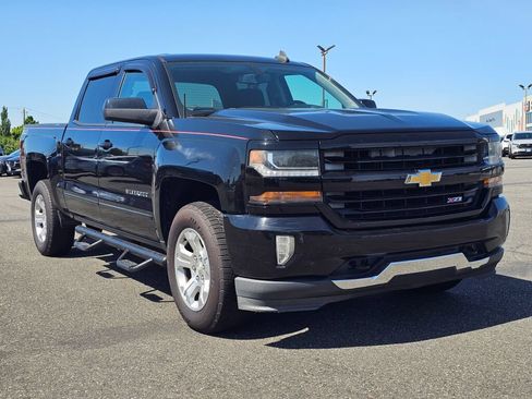 Used 2016 Chevrolet Silverado 1500 LT w/ All Star Edition AWD/4WD image 7