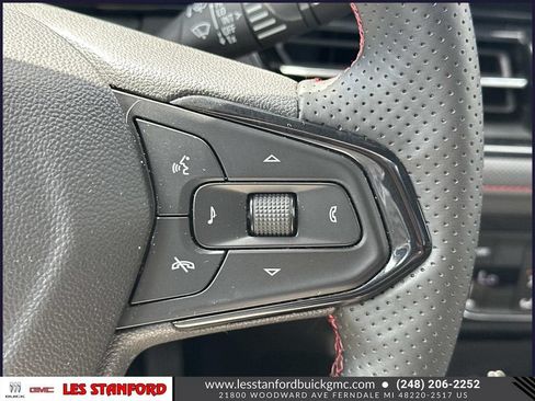 Used 2025 Chevrolet TrailBlazer RS w/ Convenience Package FWD image 24