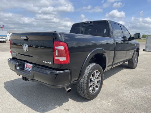 Used 2022 RAM 2500 Limited image 4