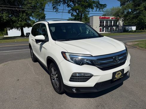 Used 2018 Honda Pilot EX-L image 3