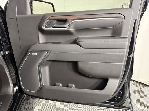New 2026 GMC Sierra 1500 SLT w/ SLT Premium Plus Package image 23