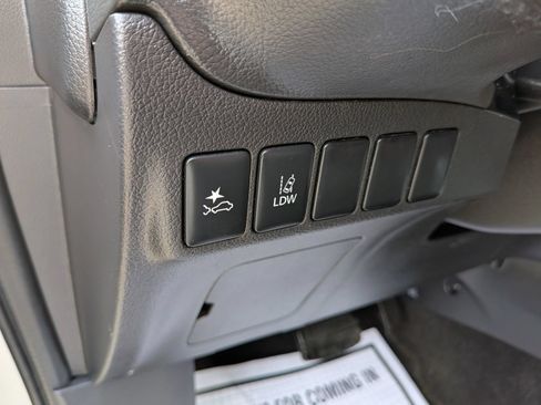 Used 2020 Mitsubishi Outlander SE FWD image 47