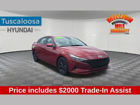 Used 2022 Hyundai Elantra SEL FWD image 1
