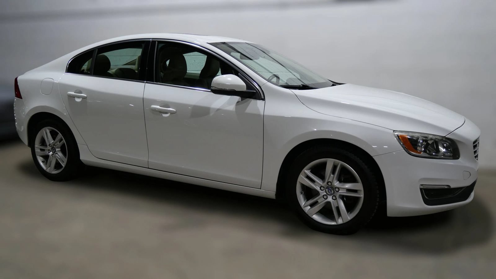 Used 2015 Volvo S60 T5 Premier FWD image 3