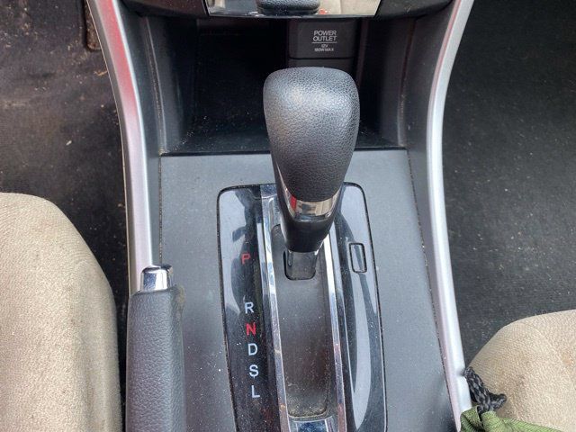 Used 2013 Honda Accord LX image 19