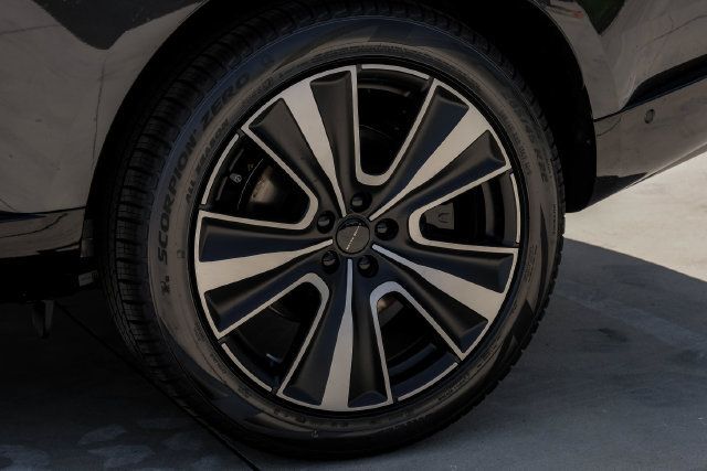 New 2026 Land Rover Range Rover SE AWD/4WD image 76
