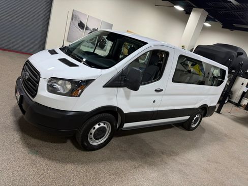 Used 2019 Ford Transit 150 XL RWD image 9
