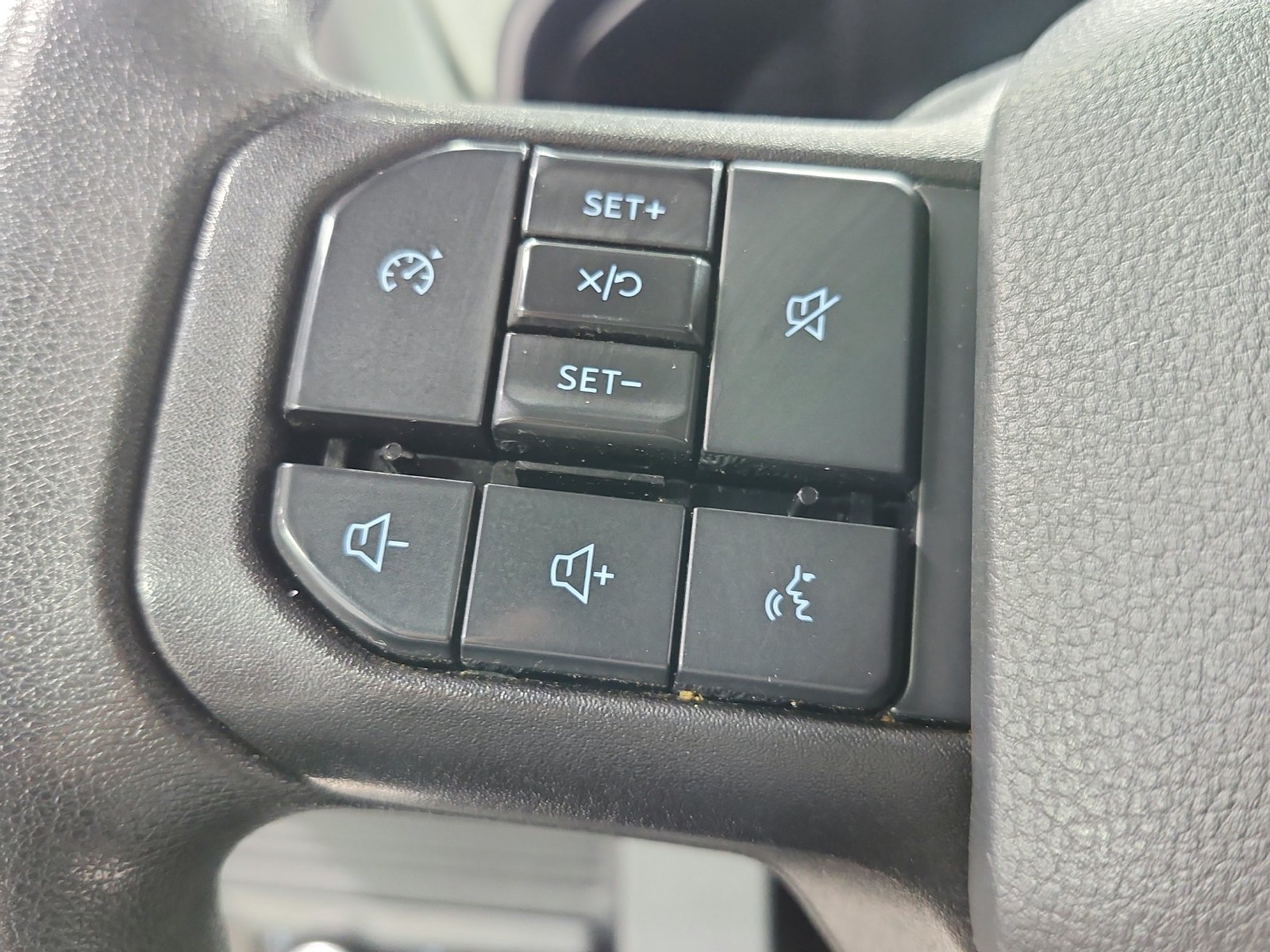 Used 2023 Ford F250 XL w/ STX Appearance Package AWD/4WD image 23